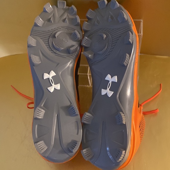 Men’s Under Armour Baseball Cleats Clutch Fit Black/Orange US15 New W/O Orig Box - Picture 14 of 15